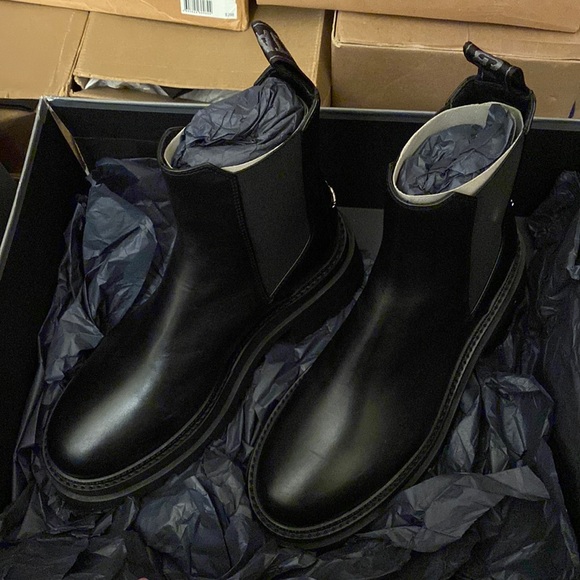 NWT Zadig and & Voltaire Ride Leather Chelsea platform Boots silver wings charm - Picture 12 of 16